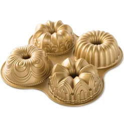 Nordic Ware Backform "Quartett Gold"
