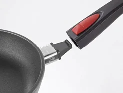 Woll Gusspfanne flach "Titanium Nowo"
